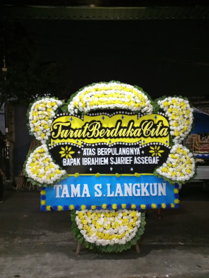 Papan Bunga Duka di Cipete Selatan